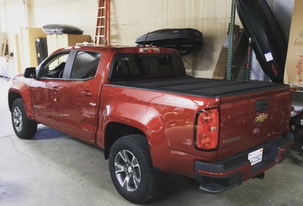 New Hitch installation & BAKFlip MX4 Tonneau Cover on Chevy Colorado Rack N Road